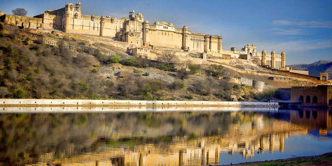 Amber / Amer Fort Jaipur, India (Entry Fee, Timings, History, Built by, Images & Location)