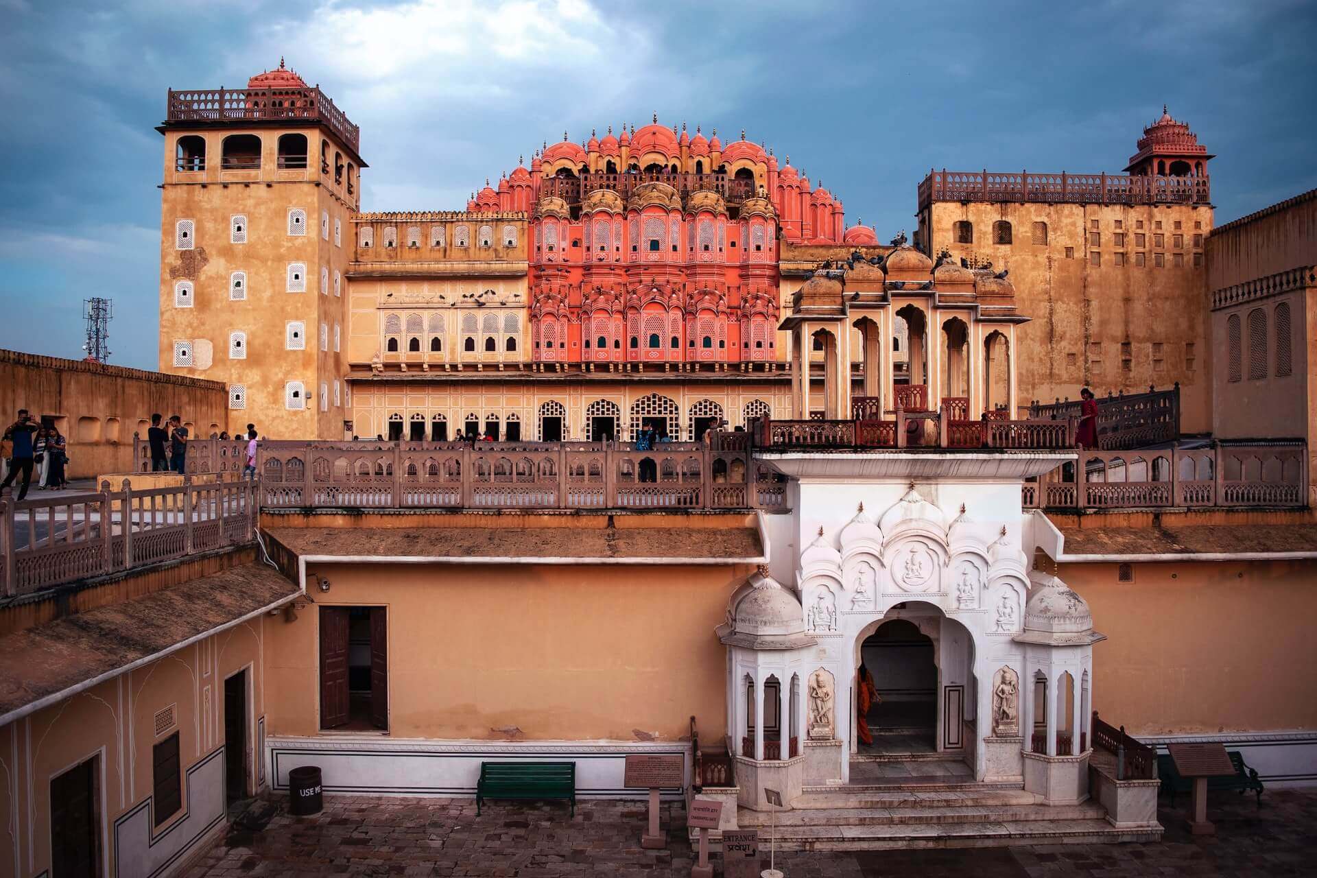 Hawa Mahal Jaipur, India (Entry Fee, Timings, History, Built by, Images & Location) 