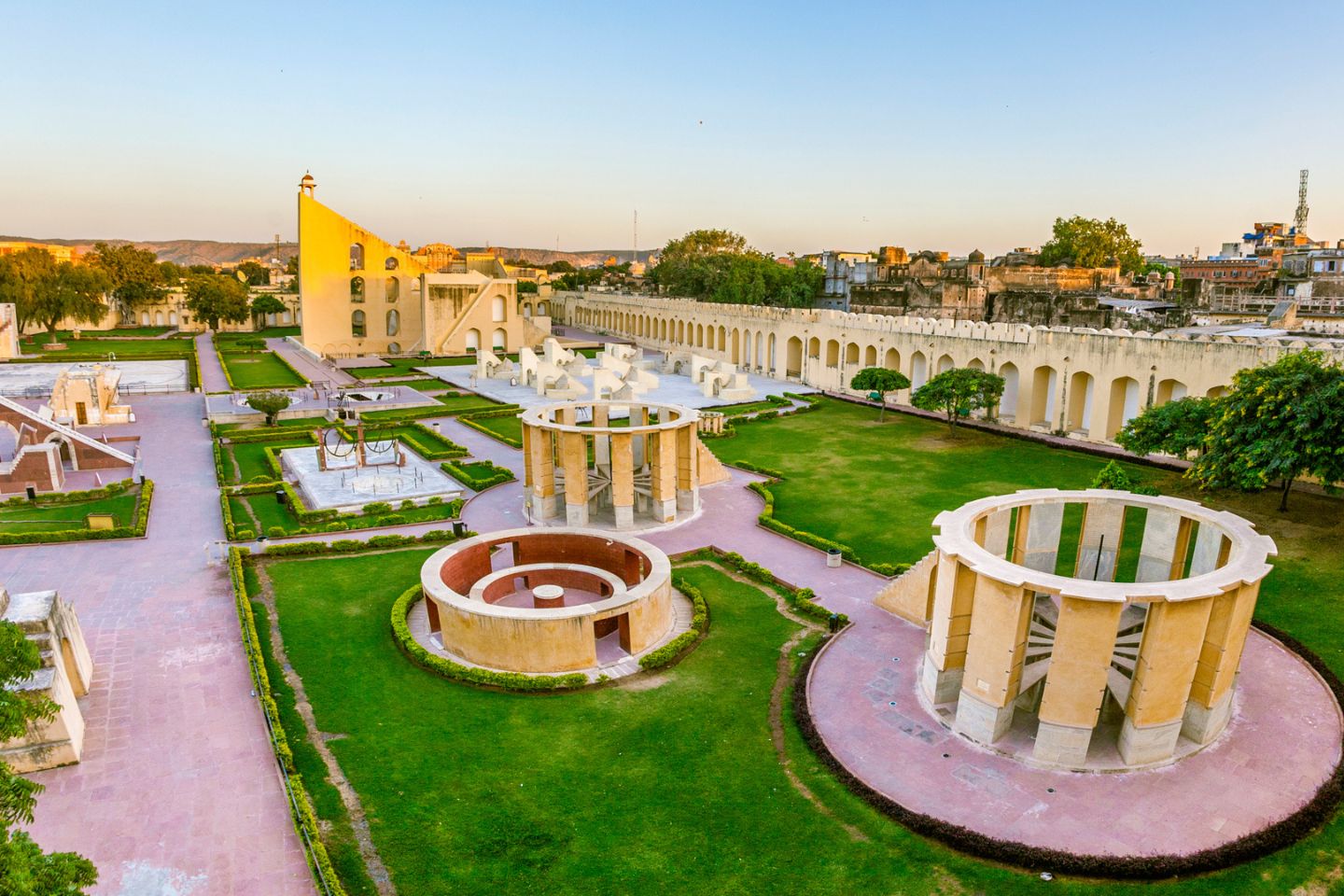 Explore Jantar Mantar